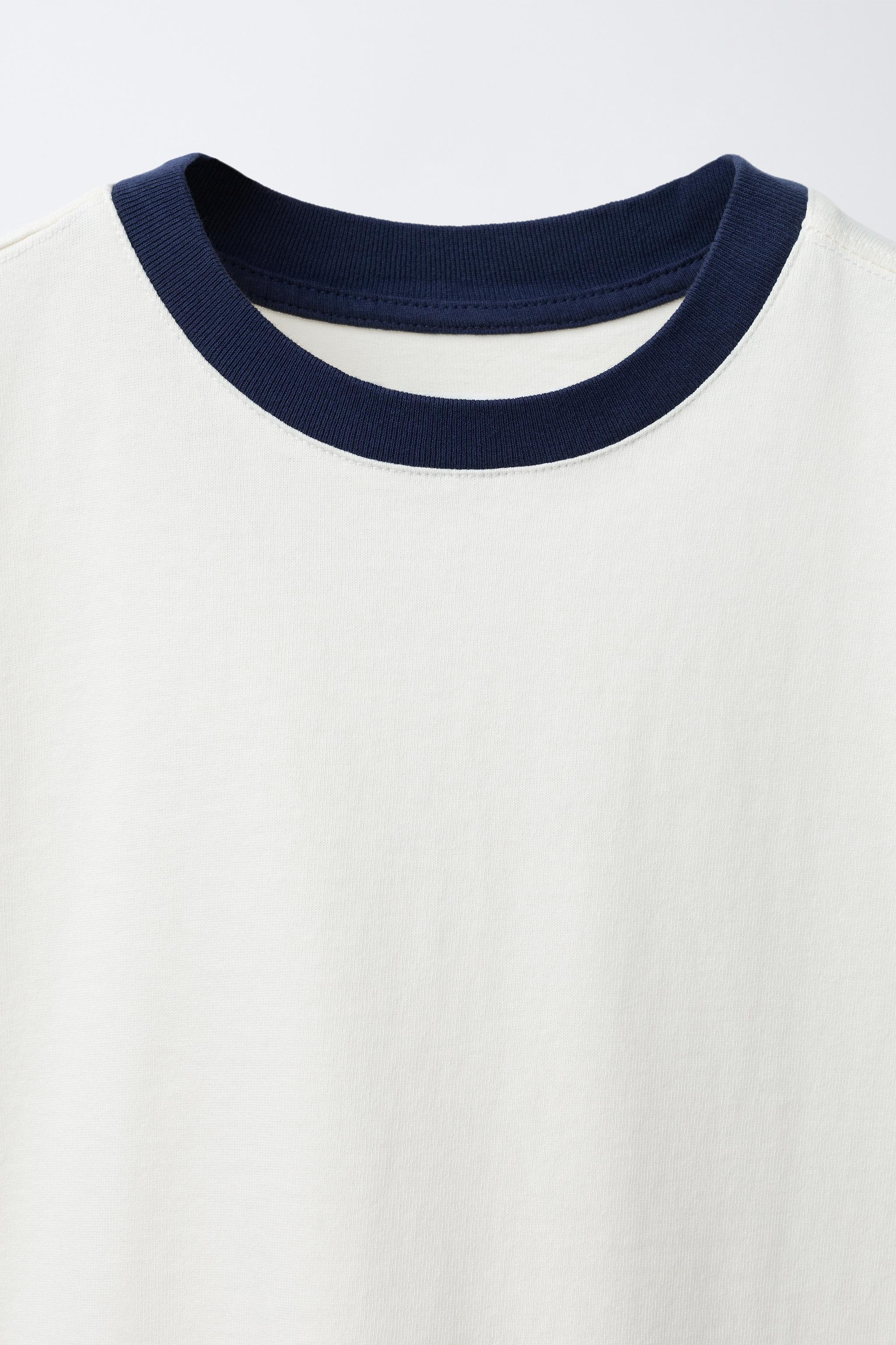 T-SHIRT COL CONTRASTE